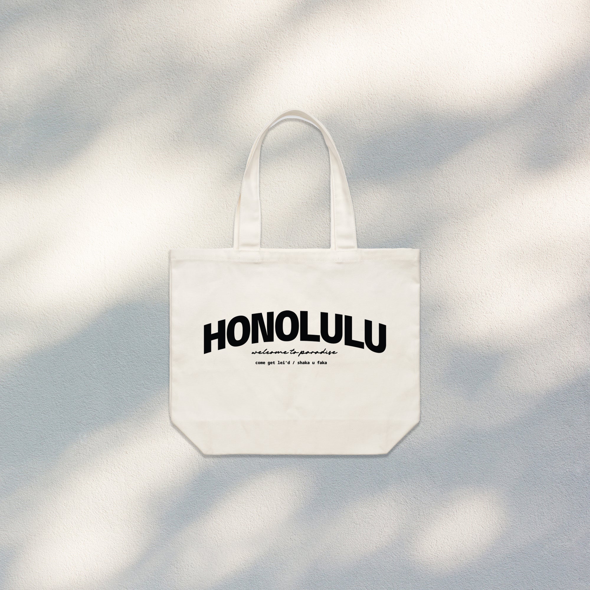 ACCESSORIESHNL.ARC // SHOULDER TOTEARC // SHOULDER TOTE